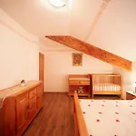 Escape Garni Hotel