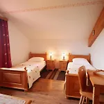 Otel Escape Garni Postojna