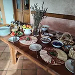 Otel Escape Garni Postojna