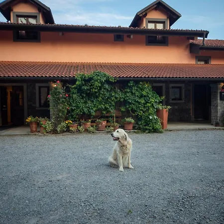 Escape Garni Hotel