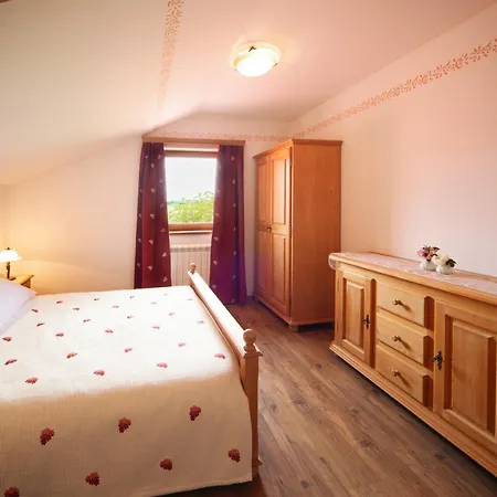 Green Escape Garni Hotel