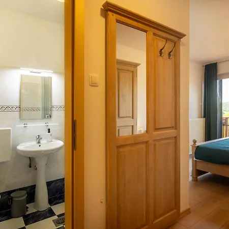 Hotel Escape Garni Postojna