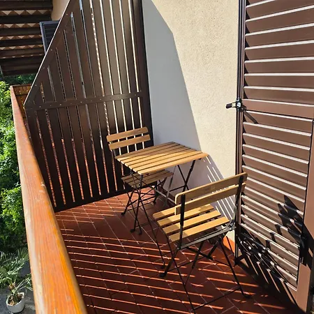 Hotell Escape Garni 3*