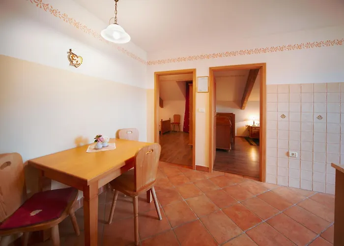 Hotel Escape Garni Postumia