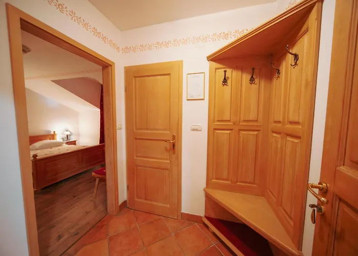 Escape Garni Hotel Postumia