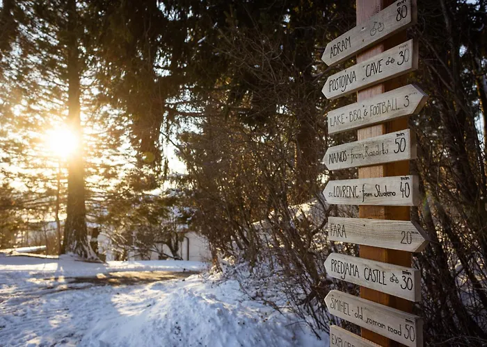 Escape Garni 3* פוסטוינה