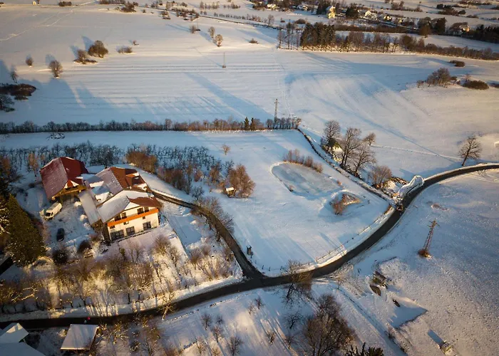 Hotel Escape Garni 3*